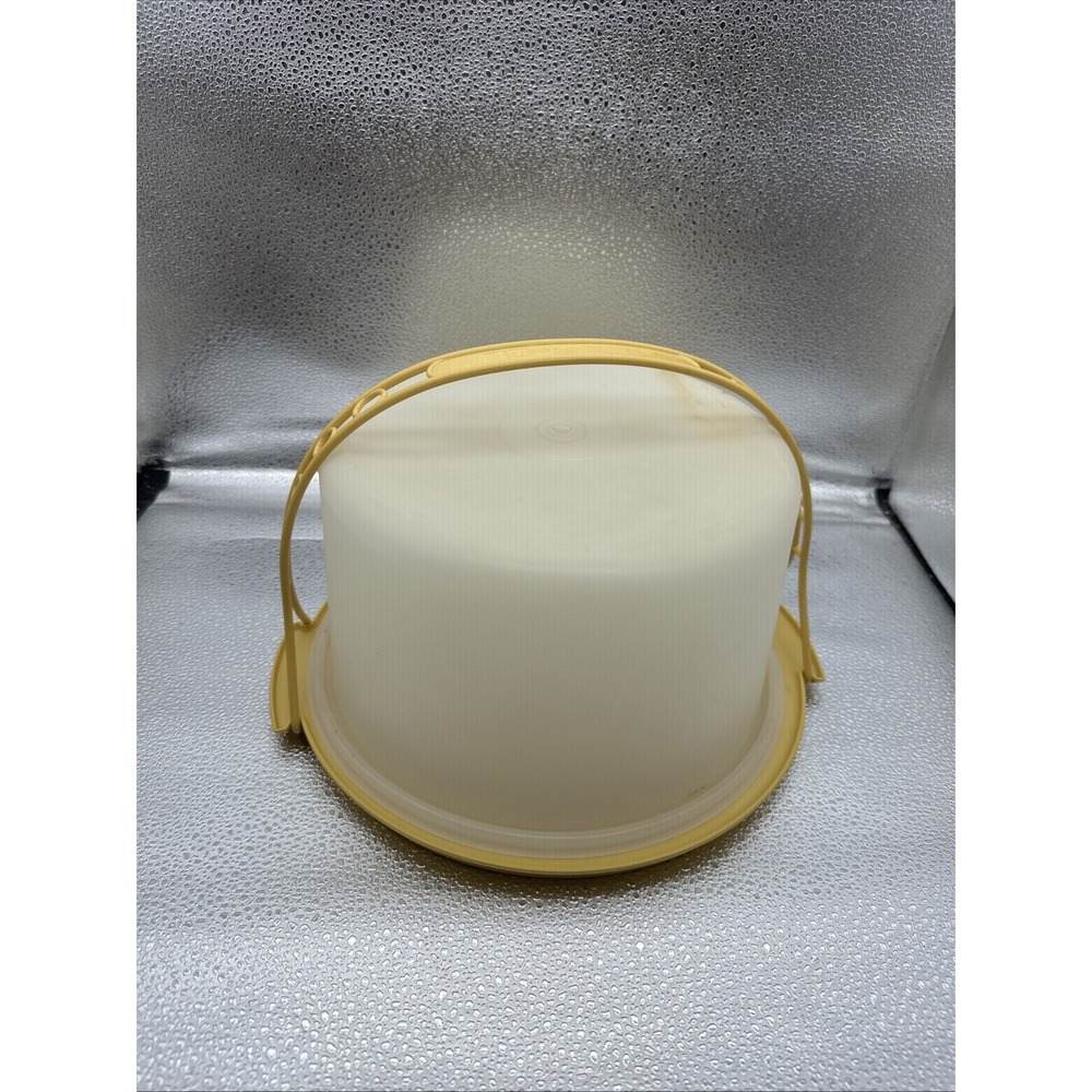 Vintage Tupperware Cake Taker Carrier Harvest Gold Base Handle Sheer Lid Retro